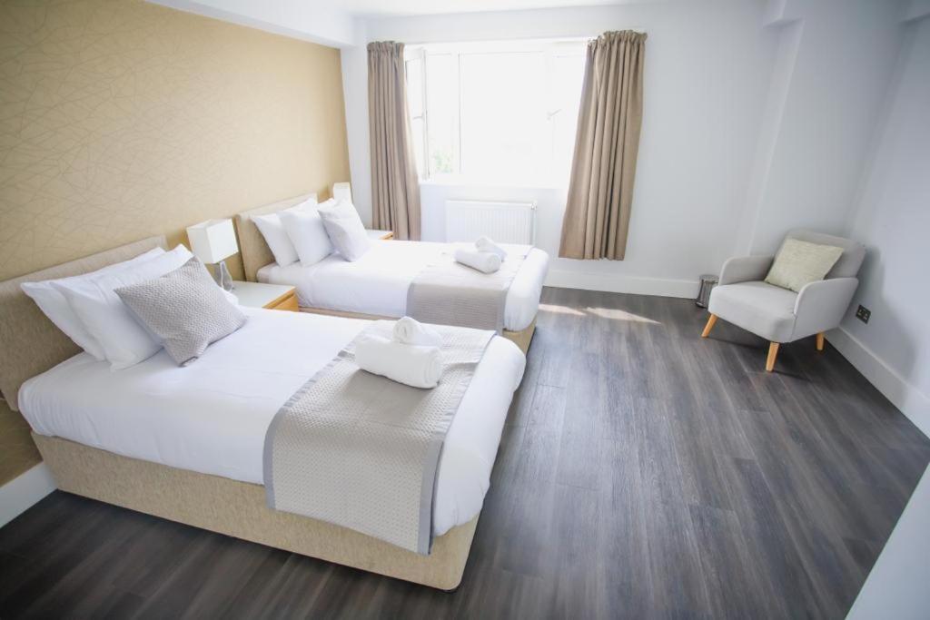 Penthouse At Chelsea Cloisters Hotel ลอนดอน ภายนอก รูปภาพ