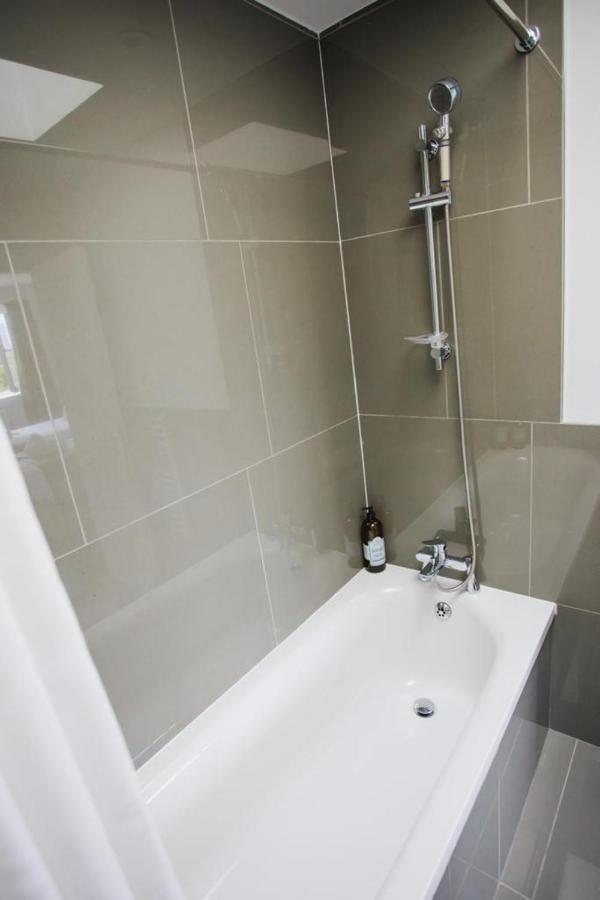 Penthouse At Chelsea Cloisters Hotel ลอนดอน ภายนอก รูปภาพ
